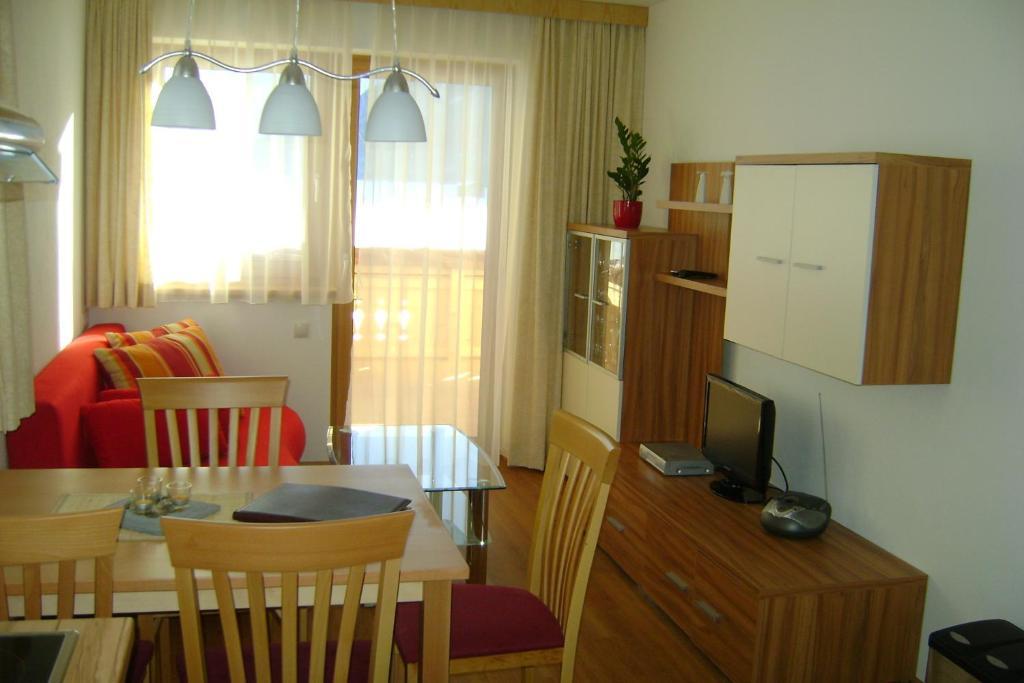 Honzarhof Apartment แลงเงนเฟลด์ ห้อง รูปภาพ